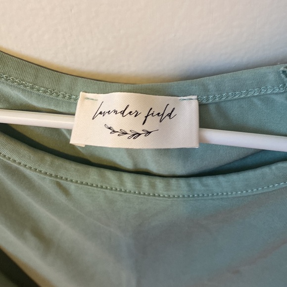 Off the shoulder top - Picture 2 of 2